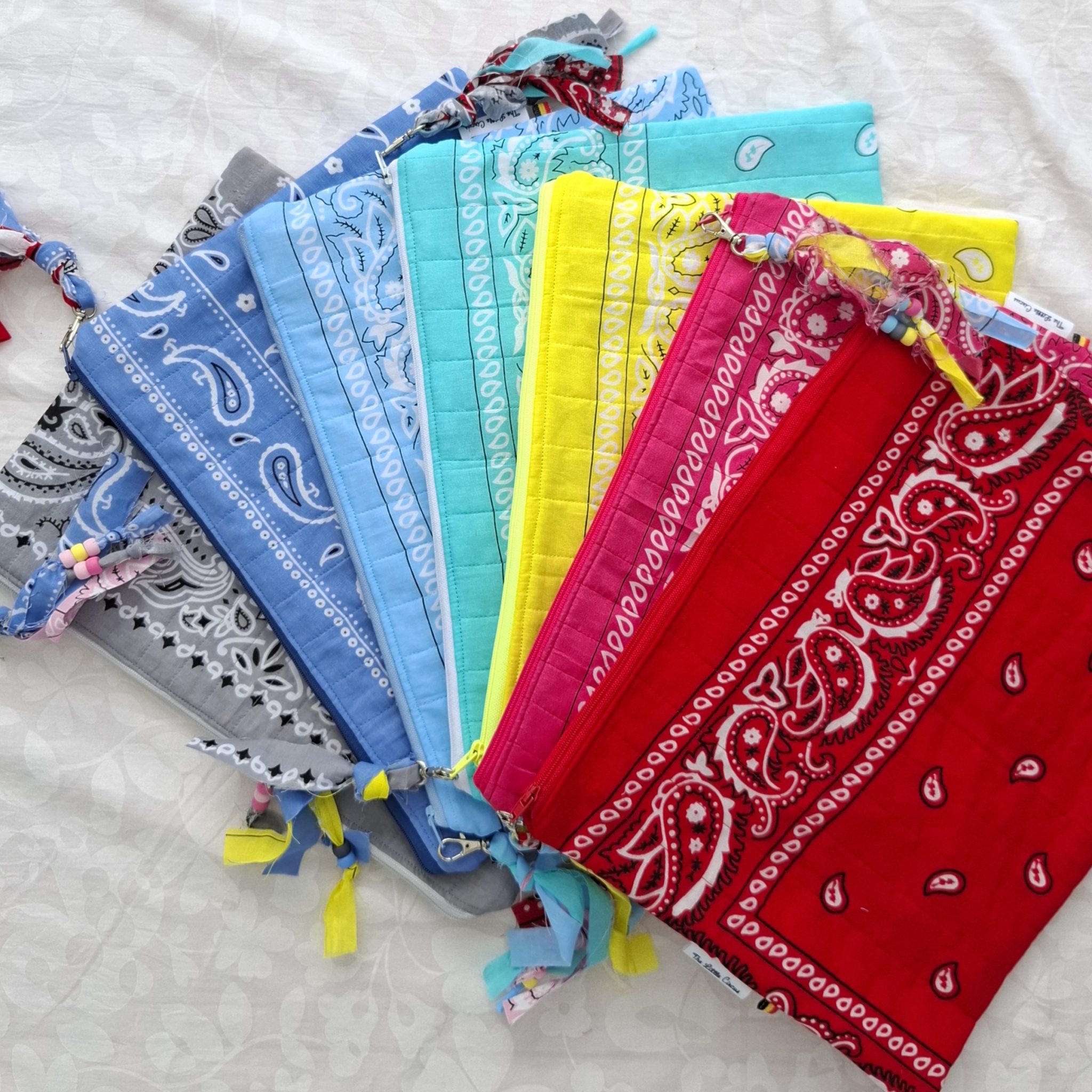 2026-05-31 17.37.09-1 Pochette bandana – Image 1